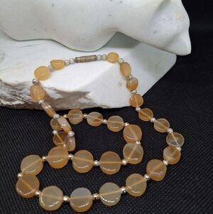 VINTAGE Pale Carnelian Necklace 18"